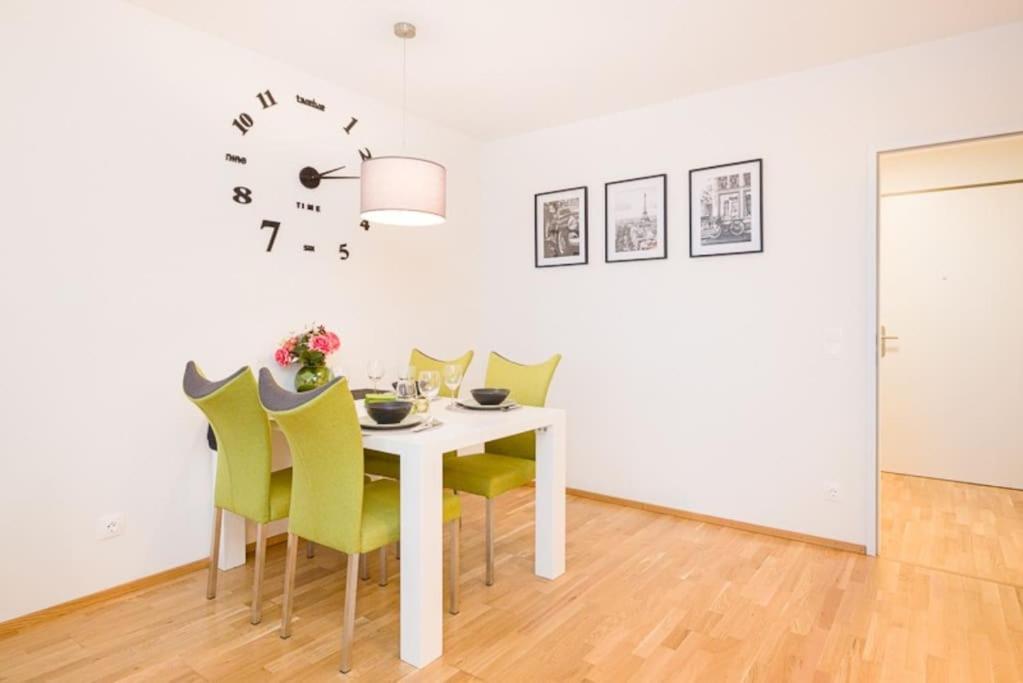 Premium City Apartment With Balcony! Free Garage Parking Included! Viena Exterior foto