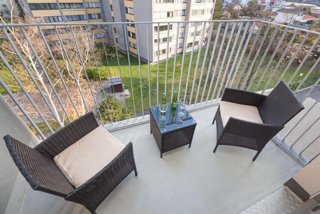 Premium City Apartment With Balcony! Free Garage Parking Included! Viena Exterior foto
